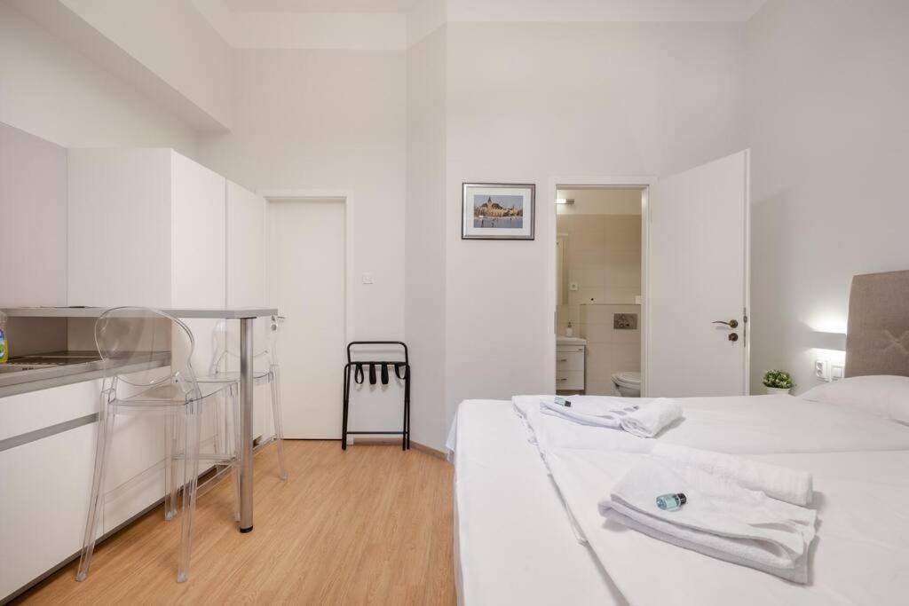 Klauzal Garden Apartments-studio K22 Apartmán